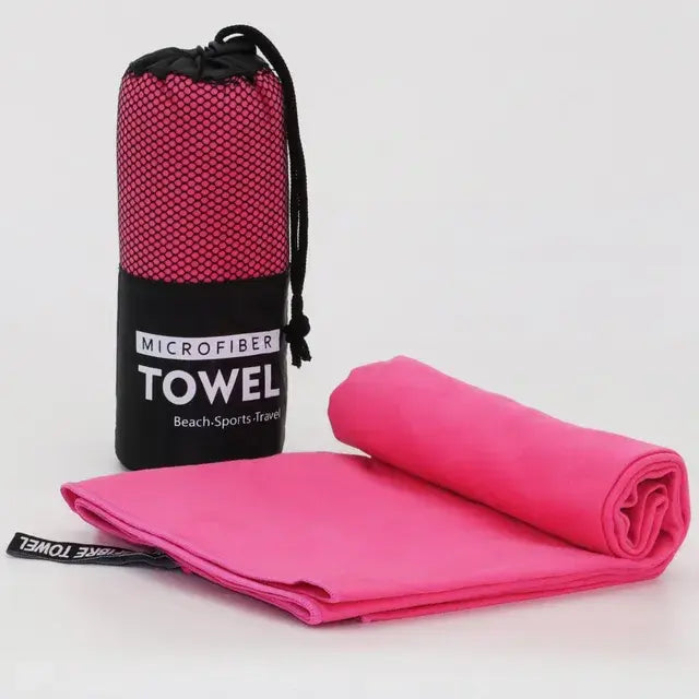 Quick-Drying Microfiber Towel With Mesh Bag